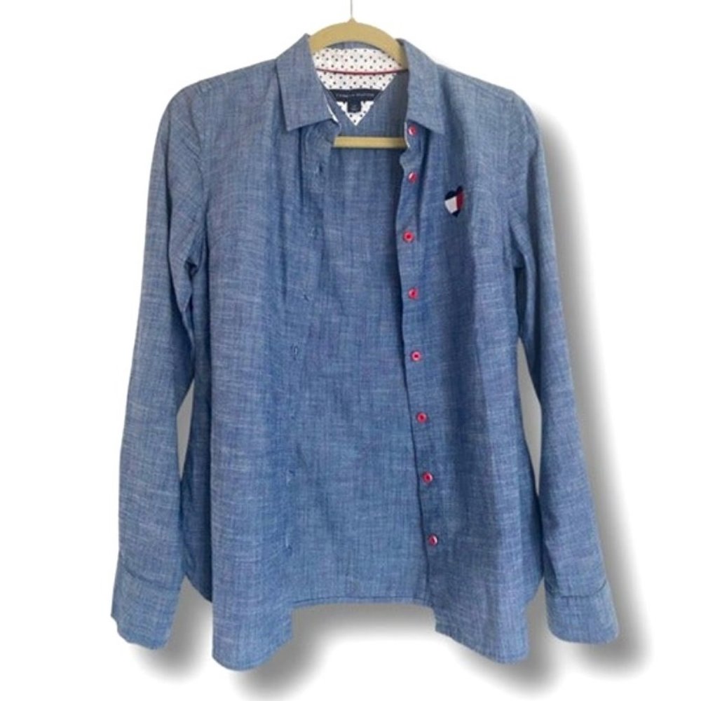 NWOT Tommy Hilfiger Women's Button Up Blouse Size S/P